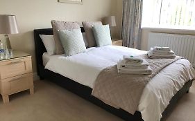 Queens Road Rental - Winchester Accommodation